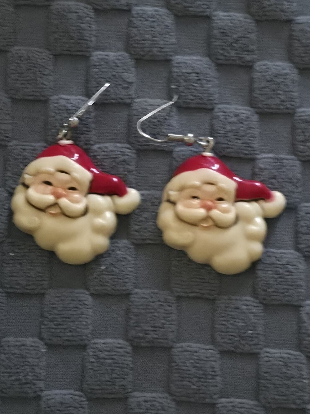 Christmas Santa face Dangle Earrings - Santa Claus Holiday Jewelry